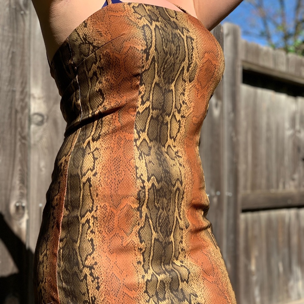 RAMPAGE size 11 snake pattern dress